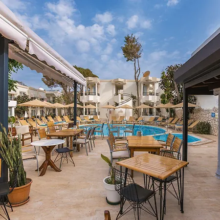 Bed & Breakfast Acelya Ortakent