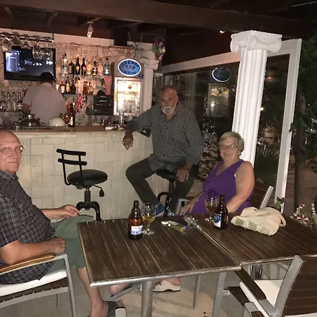 Acelya Bed & Breakfast Ortakent
