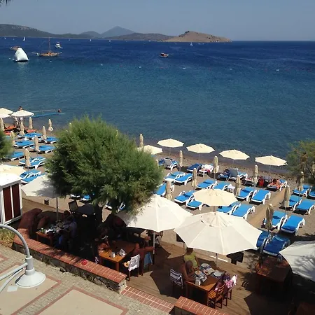 Oda ve Kahvaltı Acelya 3*