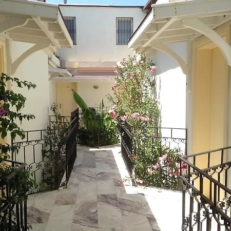 Oda ve Kahvaltı Acelya Ortakent